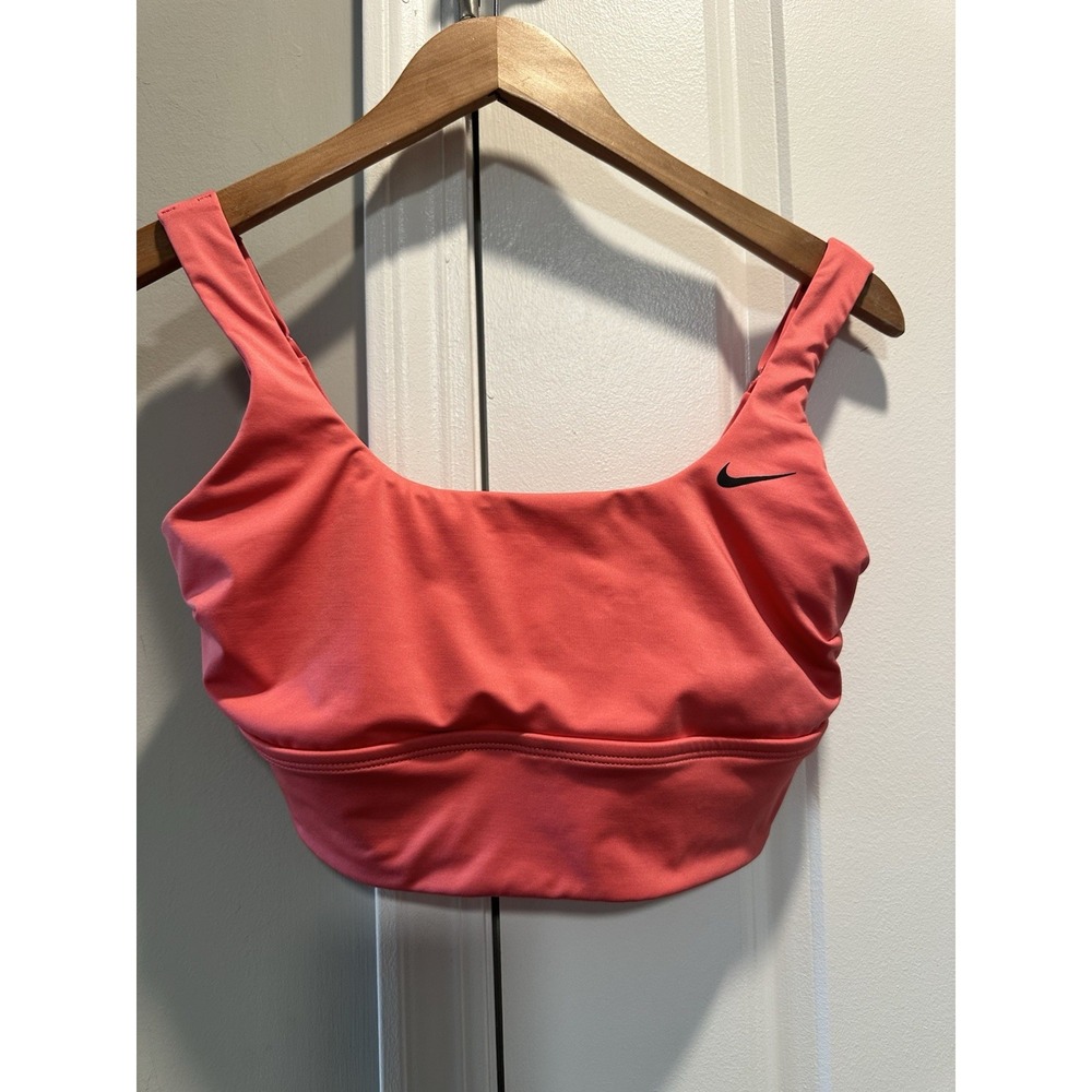 Nike Coral Sports Bra‎ Medium